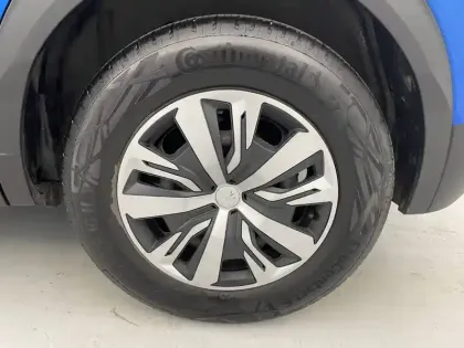 Photo 48 Peugeot 2008  Moteur électrique 136 ch