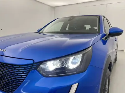 Photo 56 Peugeot 2008  Moteur électrique 136 ch