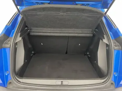 Photo 45 Peugeot 2008  Moteur électrique 136 ch