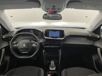 Photo 57 Peugeot 2008  Moteur électrique 136 ch