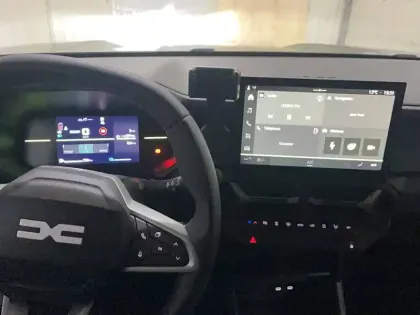 Photo 9 Dacia Duster  Hybrid 140