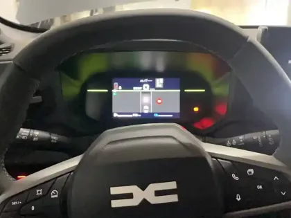 Photo 25 Dacia Duster  Hybrid 140