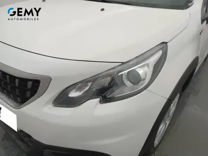 Photo 15 Peugeot 2008  PureTech 82ch S&S BVM5