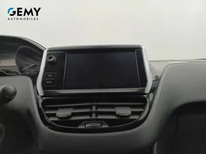 Photo 13 Peugeot 2008  PureTech 82ch S&S BVM5