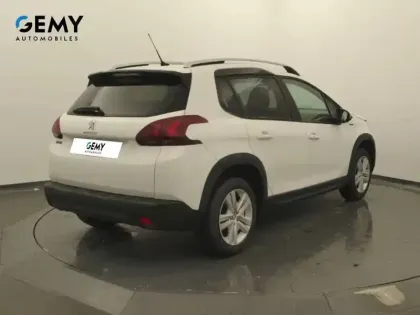 Photo 17 Peugeot 2008  PureTech 82ch S&S BVM5