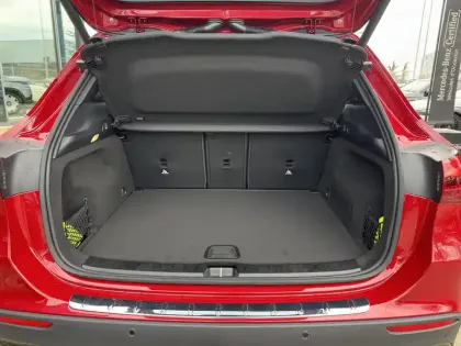 Photo 38 Mercedes GLA  200 d 8G-DCT