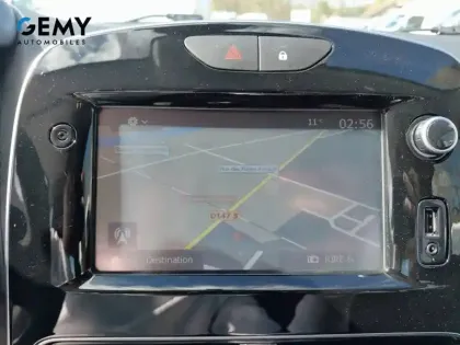 Photo 24 Renault Clio  dCi 75 Energy