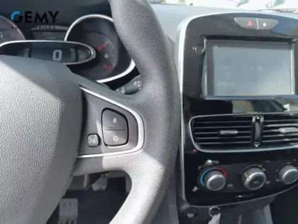 Photo 19 Renault Clio  dCi 75 Energy