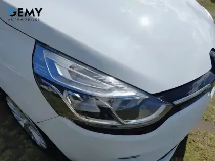 Photo 13 Renault Clio  dCi 75 Energy