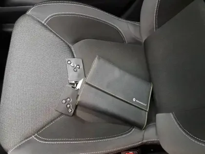 Photo 39 Renault Clio  IV dCi 75