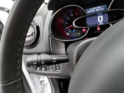 Photo 29 Renault Clio  IV dCi 75