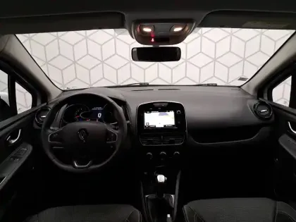 Photo 42 Renault Clio  IV dCi 75