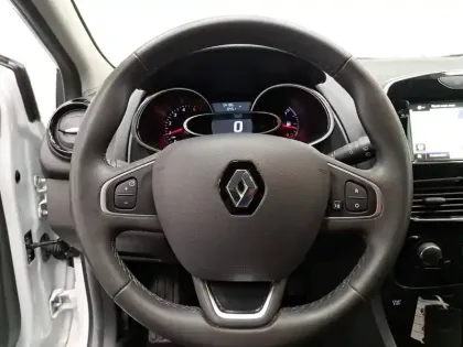 Photo 33 Renault Clio  IV dCi 75