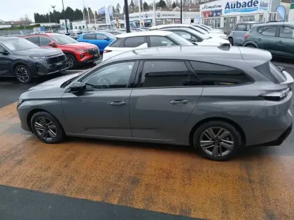 Photo 6 Peugeot 308  SW BlueHDi 130ch S&S EAT8