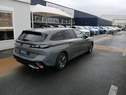 Photo 25 Peugeot 308  SW BlueHDi 130ch S&S EAT8