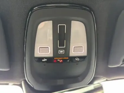 Photo 34 Volvo Xc40  B3 163 ch DCT7