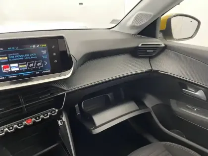 Photo 168 Peugeot 208  Electrique 50 kWh 136ch