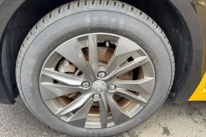 Photo 10 Peugeot 208  Electrique 50 kWh 136ch