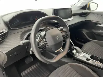 Photo 115 Peugeot 208  Electrique 50 kWh 136ch