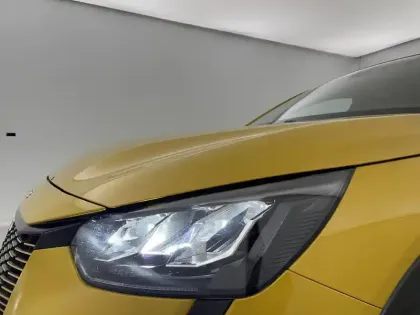 Photo 176 Peugeot 208  Electrique 50 kWh 136ch