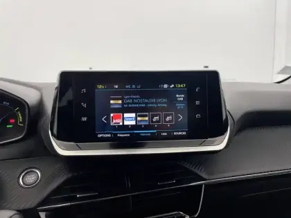 Photo 45 Peugeot 208  Electrique 50 kWh 136ch