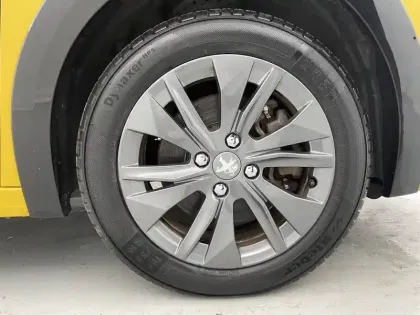 Photo 42 Peugeot 208  Electrique 50 kWh 136ch