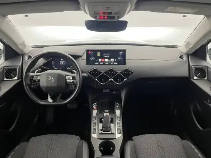 Photo 107 DS DS 3 DS3 Crossback PureTech 130 EAT8