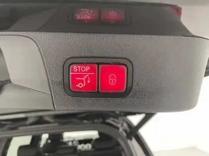 Photo 29 Mercedes GLB  200 d 8G-DCT