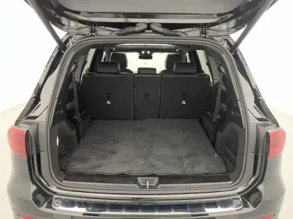 Photo 13 Mercedes GLB  200 d 8G-DCT