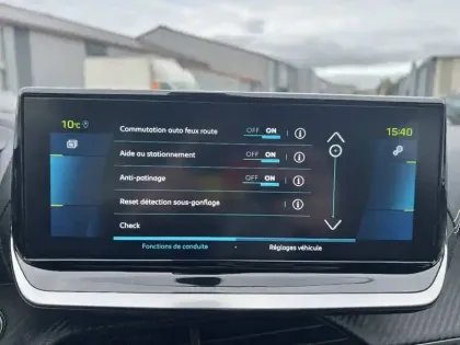 Photo 17 Peugeot 208  Electrique 50 kWh 136ch