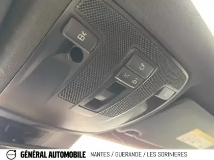 Photo 32 Mercedes GLA  200 7-G DCT