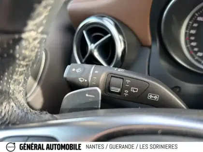 Photo 18 Mercedes GLA  200 7-G DCT