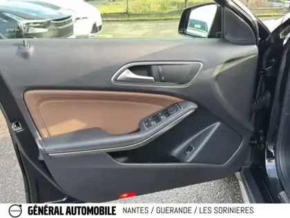 Photo 13 Mercedes GLA  200 7-G DCT