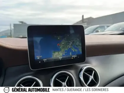 Photo 23 Mercedes GLA  200 7-G DCT