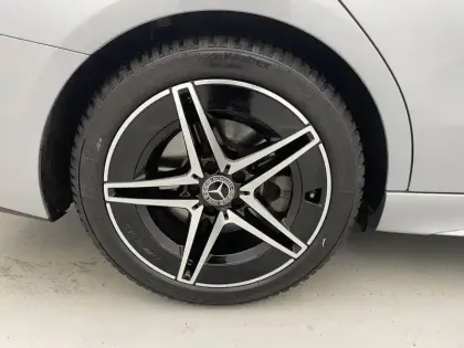 Photo 18 Mercedes Classe C  220 d 9G-Tronic