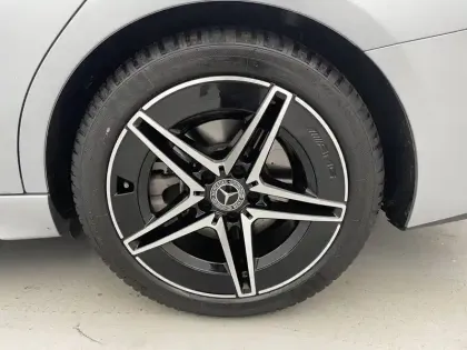 Photo 16 Mercedes Classe C  220 d 9G-Tronic