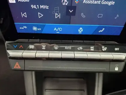 Photo 71 Renault Symbioz  E-Tech full hybrid 160 ch