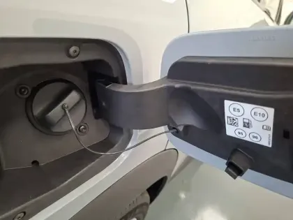 Photo 128 Renault Symbioz  E-Tech full hybrid 160 ch