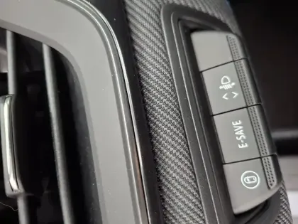 Photo 145 Renault Symbioz  E-Tech full hybrid 160 ch
