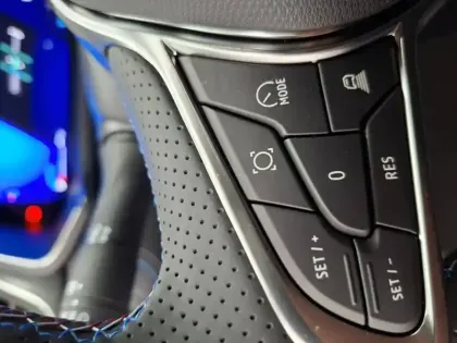 Photo 146 Renault Symbioz  E-Tech full hybrid 160 ch