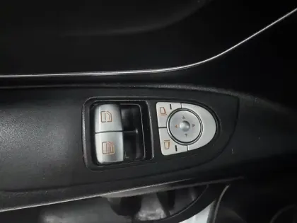 Photo 12 Mercedes Vito  FOURGON 114 CDI LONG BVA RWD