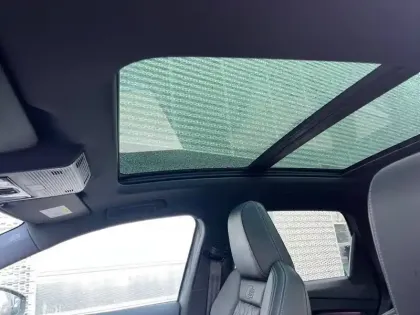 Photo 26 Audi Q4  e-tron 50 quattro 299 ch 82 kW