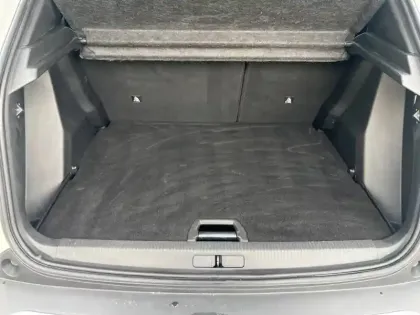 Photo 5 Peugeot 2008  Electrique 136 ch