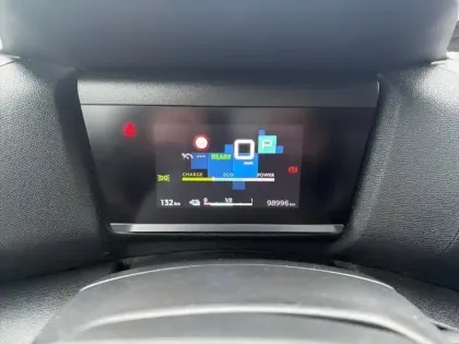 Photo 15 Citroën C4 e- 136 ch Automatique