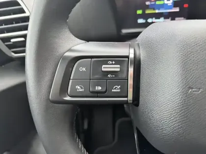 Photo 22 Citroën C4 e- 136 ch Automatique