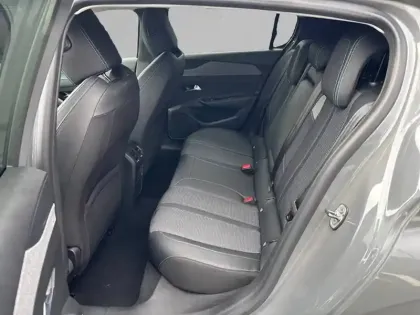 Photo 11 Peugeot 308  PureTech 130ch S&S EAT8