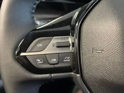 Photo 19 Peugeot 308  SW Hybrid 145 e-DCS6