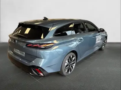 Photo 45 Peugeot 308  SW Hybrid 145 e-DCS6