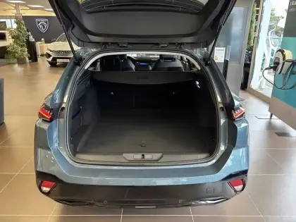 Photo 5 Peugeot 308  SW Hybrid 145 e-DCS6