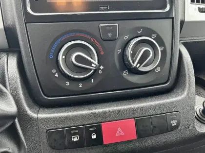 Photo 20 Peugeot Boxer  TOLE 3.3 T L2H2 BLUEHDI 140 S&S BVM6